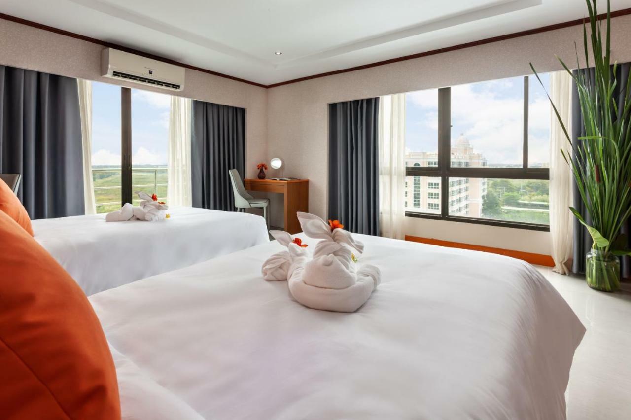 7 Days Premium Hotel Bangna - Suvarnabhumi Airport Ban Bang Phrao Exterior foto
